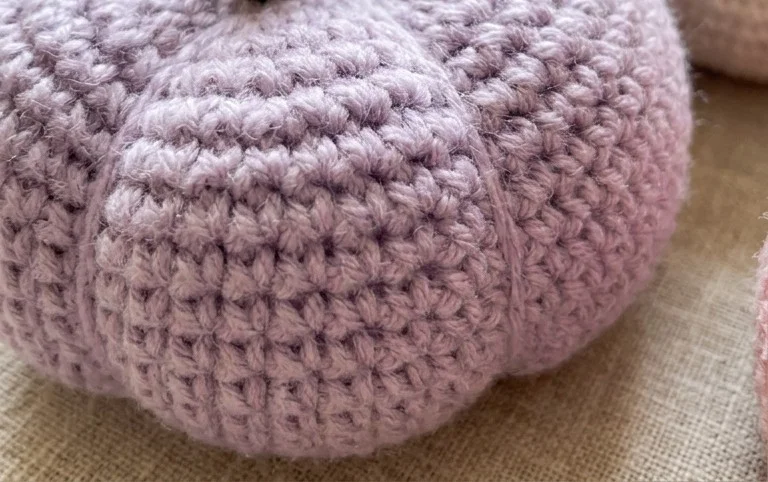 How to Crochet Pumpkin Cuties For Spooky Decorations